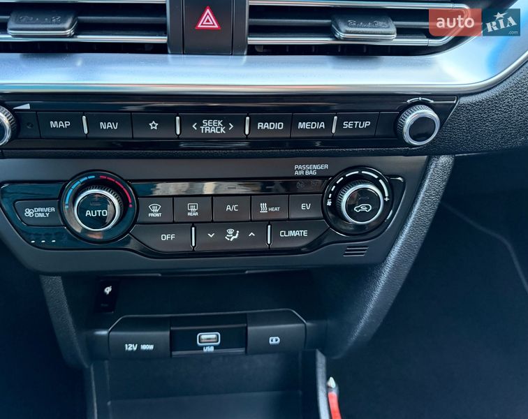 Внедорожник / Кроссовер Kia Niro 2021 в Львове