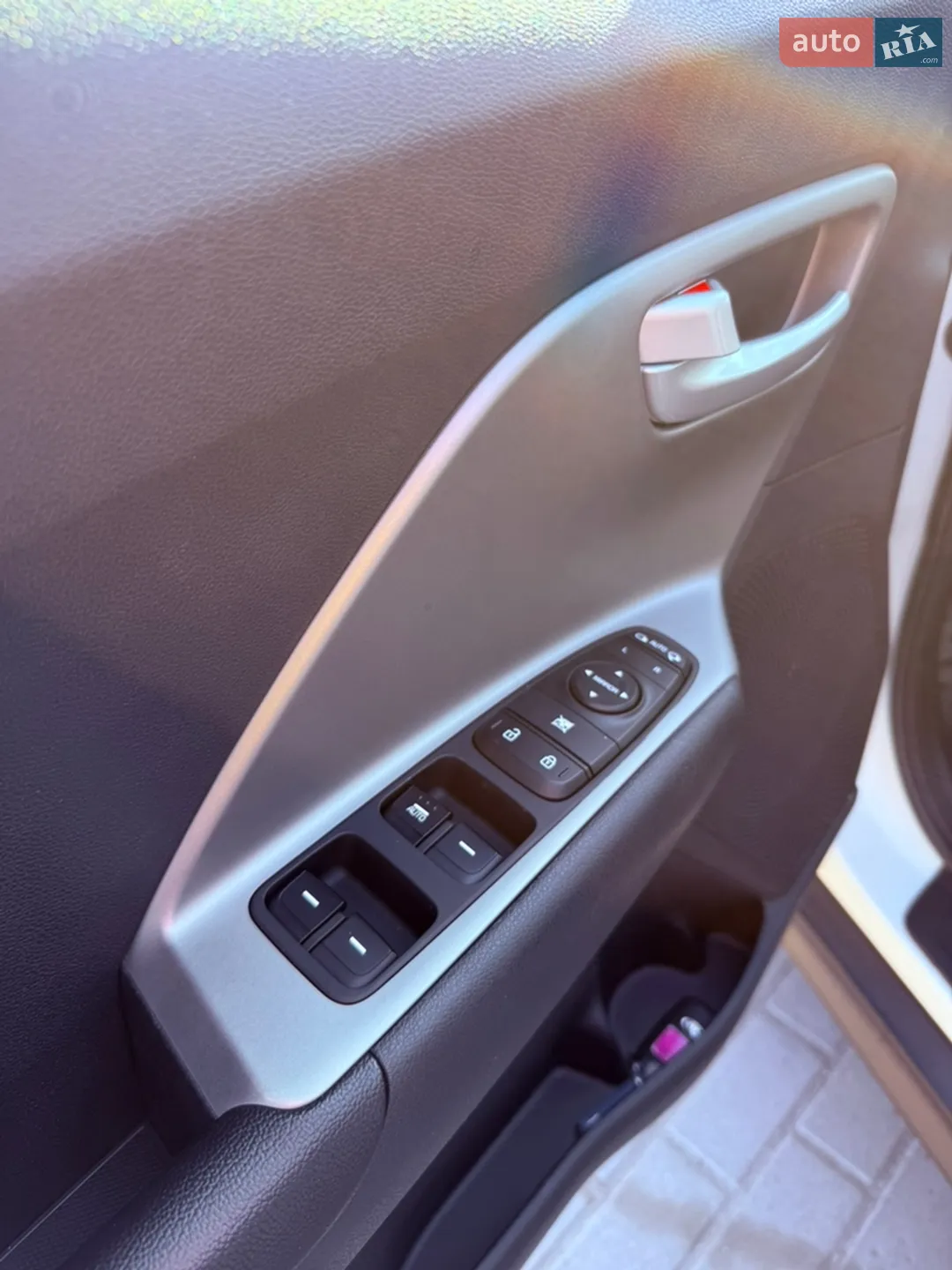 2020 Kia Niro - мініатюра 29