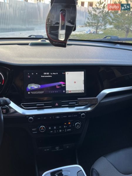 Позашляховик / Кросовер Kia Niro 2021 в Тернополі