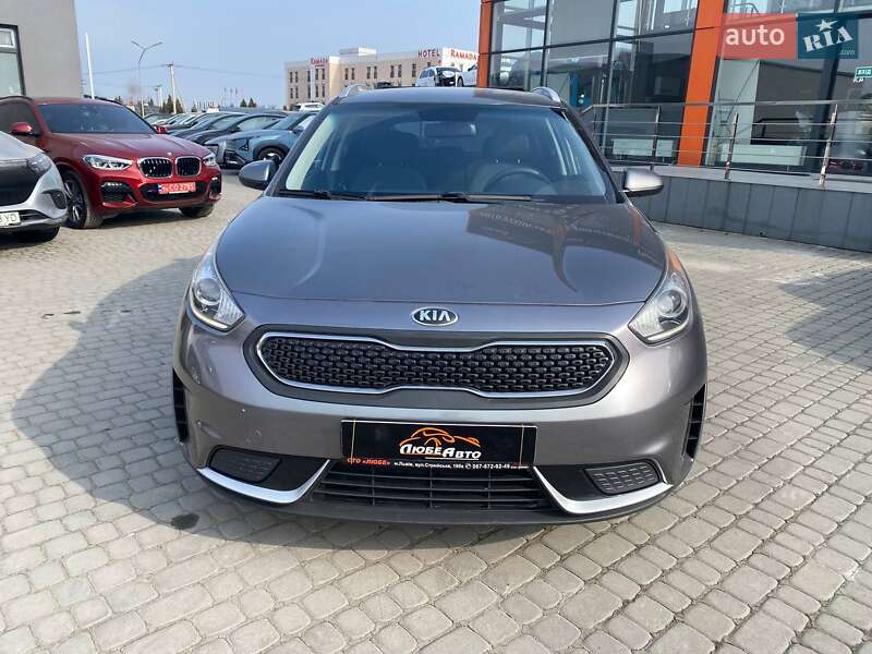 Внедорожник / Кроссовер Kia Niro 2018 в Львове