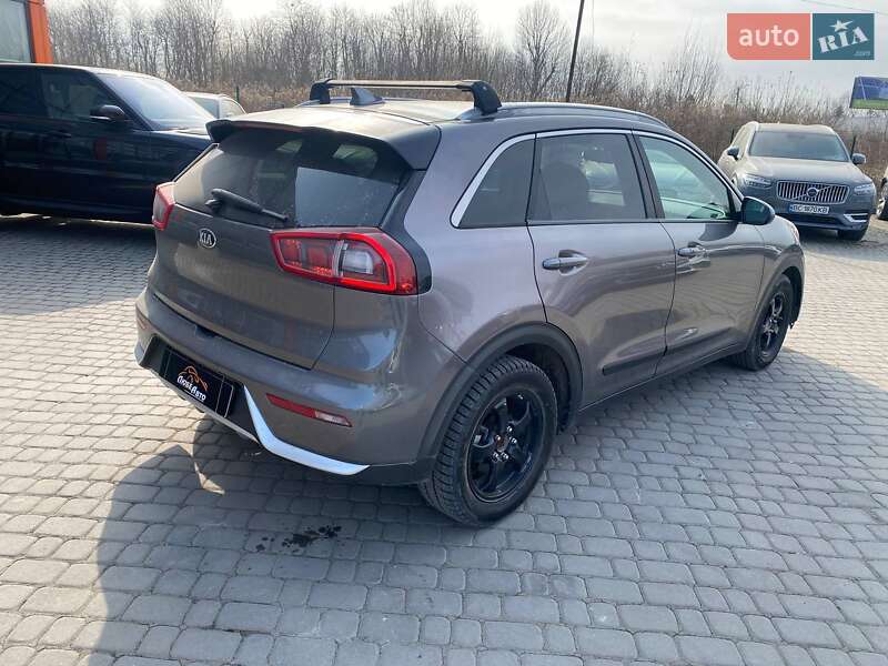 Внедорожник / Кроссовер Kia Niro 2018 в Львове