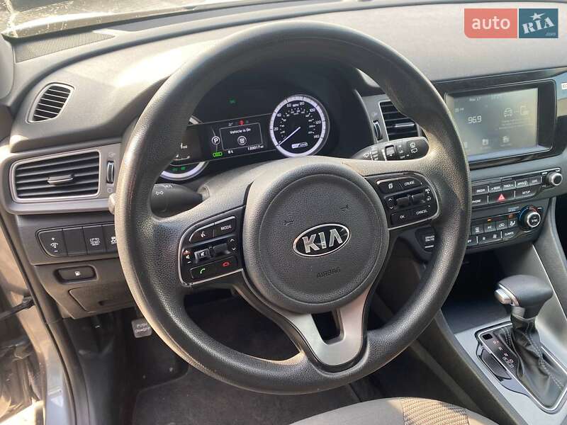 Внедорожник / Кроссовер Kia Niro 2018 в Львове