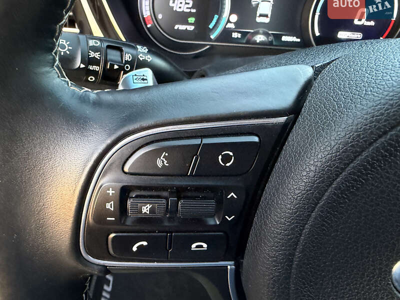 Внедорожник / Кроссовер Kia Niro 2020 в Черновцах фото 43 Внедорожник / Кроссовер Kia Niro 2020 в Черновцах