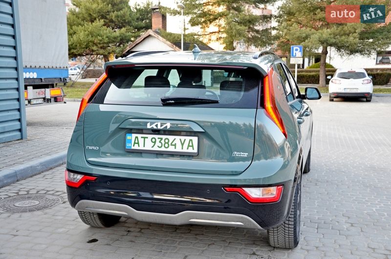 Позашляховик / Кросовер Kia Niro 2022 в Івано-Франківську