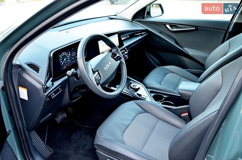 Позашляховик / Кросовер Kia Niro 2022 в Івано-Франківську
