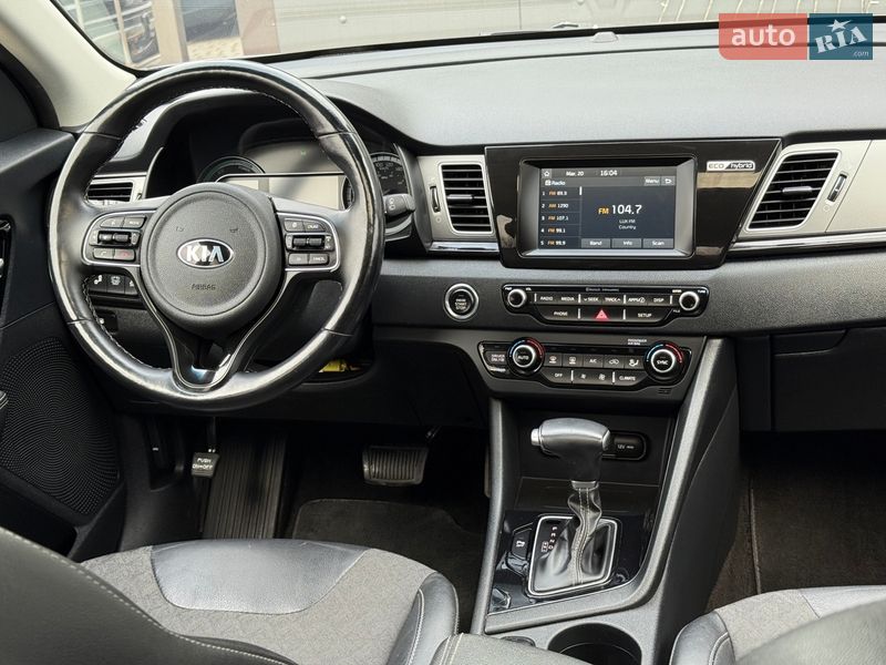 Внедорожник / Кроссовер Kia Niro 2019 в Львове