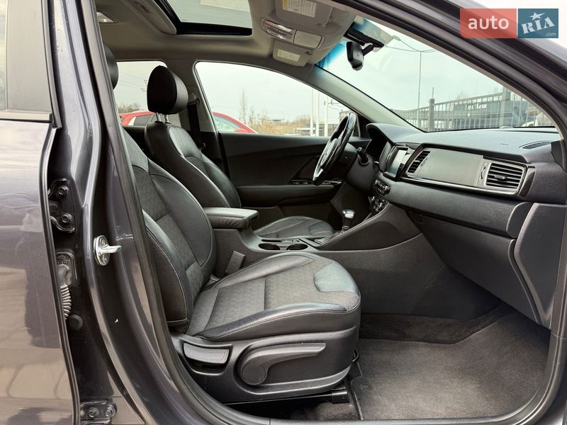 Внедорожник / Кроссовер Kia Niro 2019 в Львове