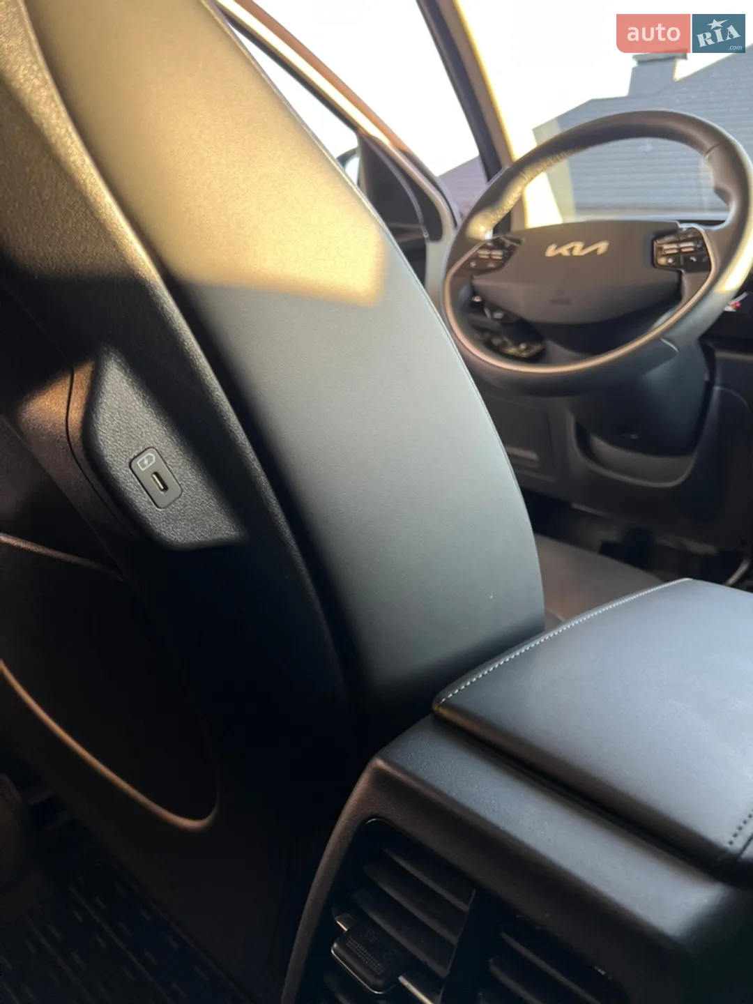 2023 Kia Niro - мініатюра 25