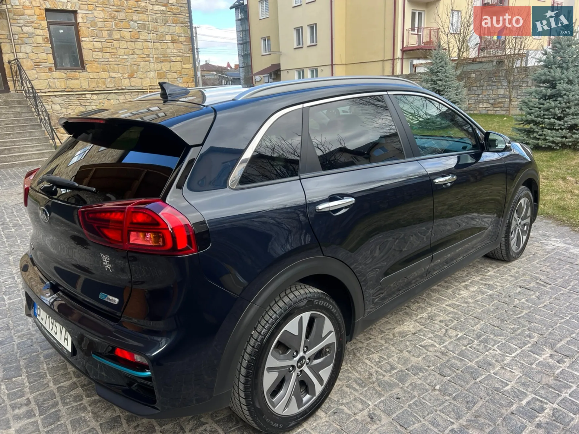 2020 Kia Niro - мініатюра 3