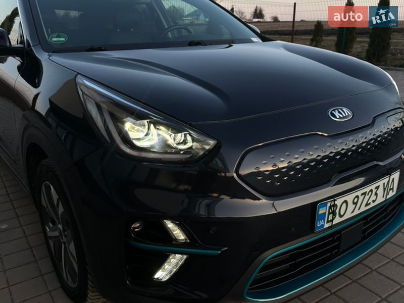 Позашляховик / Кросовер Kia Niro 2020 в Тернополі