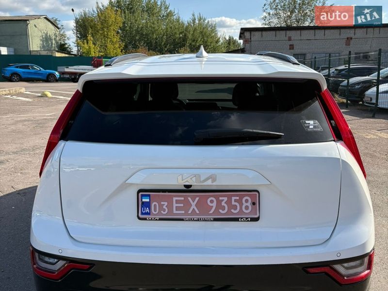 Внедорожник / Кроссовер Kia Niro 2023 в Ровно фото 3 Внедорожник / Кроссовер Kia Niro 2023 в Ровно