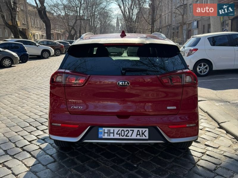 Позашляховик / Кросовер Kia Niro 2018 в Одесі