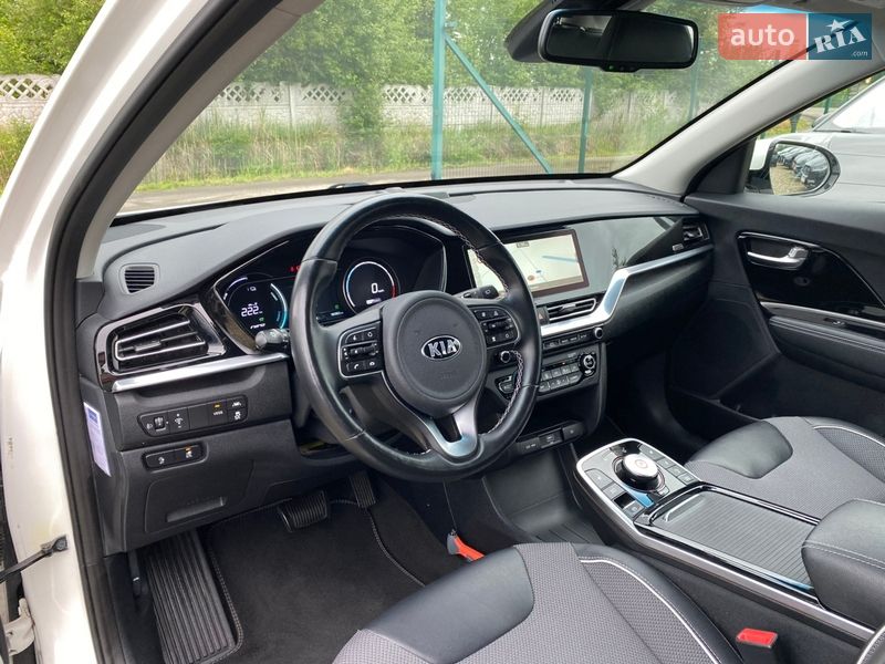 Внедорожник / Кроссовер Kia Niro 2020 в Львове