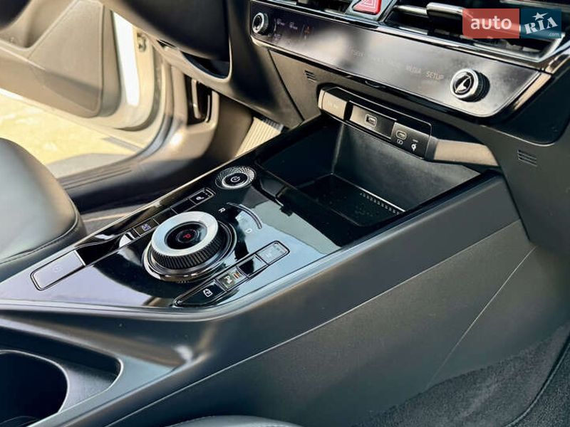 Внедорожник / Кроссовер Kia Niro 2022 в Львове