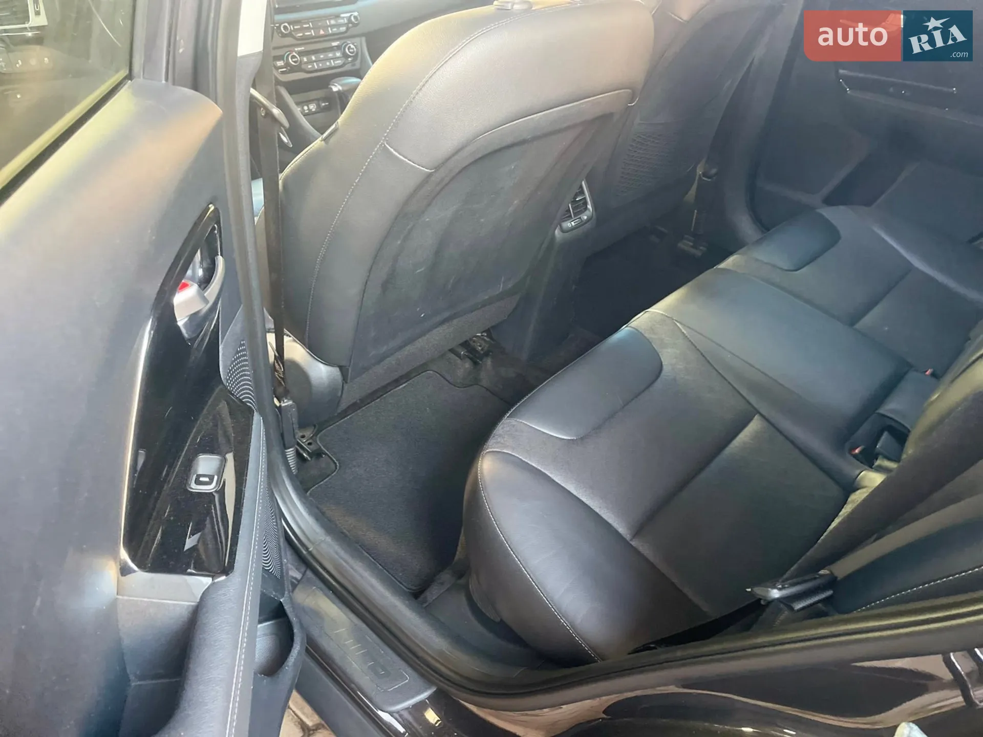 2017 Kia Niro - мініатюра 16