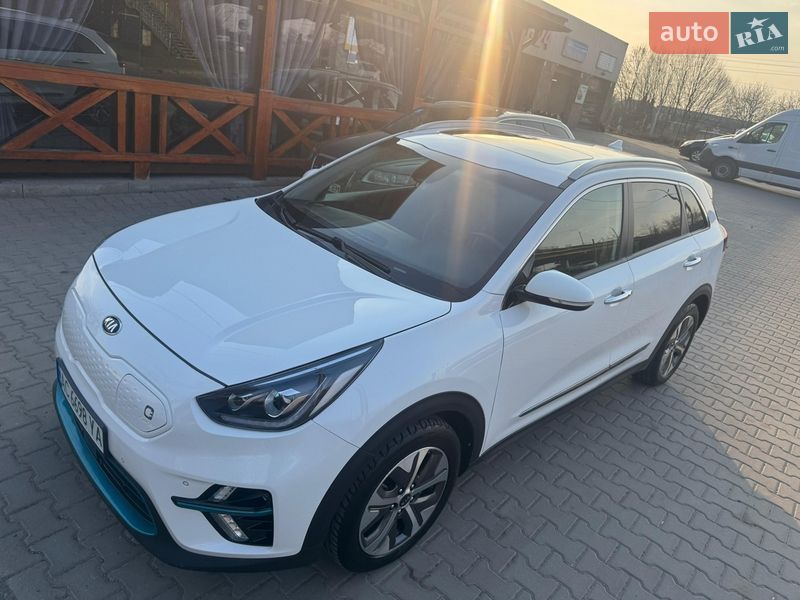 Внедорожник / Кроссовер Kia Niro 2020 в Луцке