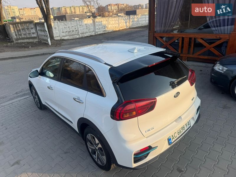 Внедорожник / Кроссовер Kia Niro 2020 в Луцке