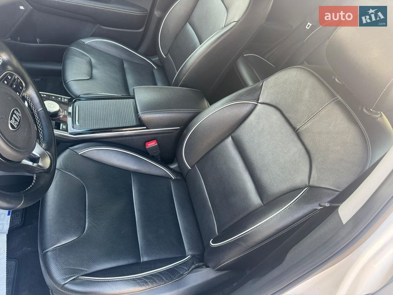 Внедорожник / Кроссовер Kia Niro 2020 в Луцке