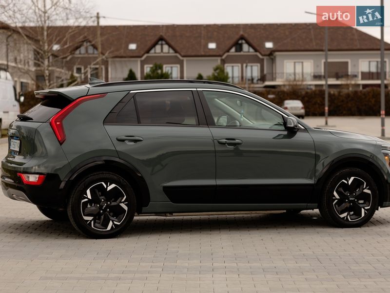 Внедорожник / Кроссовер Kia Niro 2023 в Ивано-Франковске