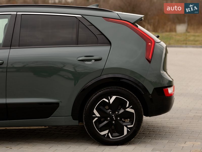 Внедорожник / Кроссовер Kia Niro 2023 в Ивано-Франковске