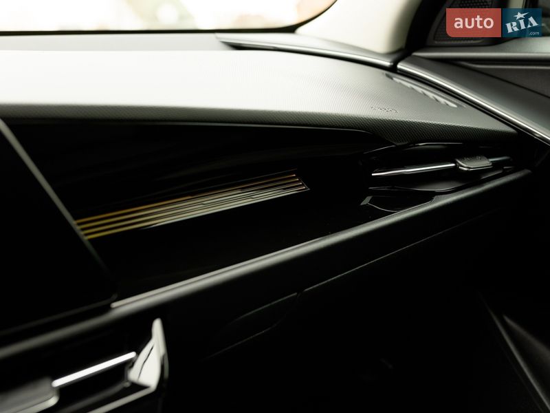 Внедорожник / Кроссовер Kia Niro 2023 в Ивано-Франковске