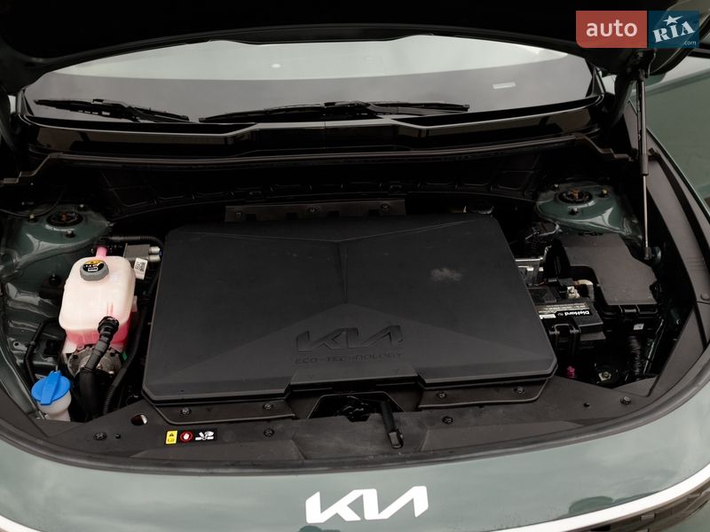 Внедорожник / Кроссовер Kia Niro 2023 в Ивано-Франковске