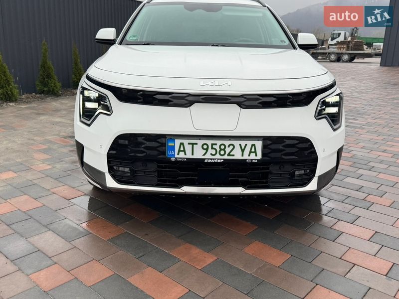 Внедорожник / Кроссовер Kia Niro 2023 в Долине