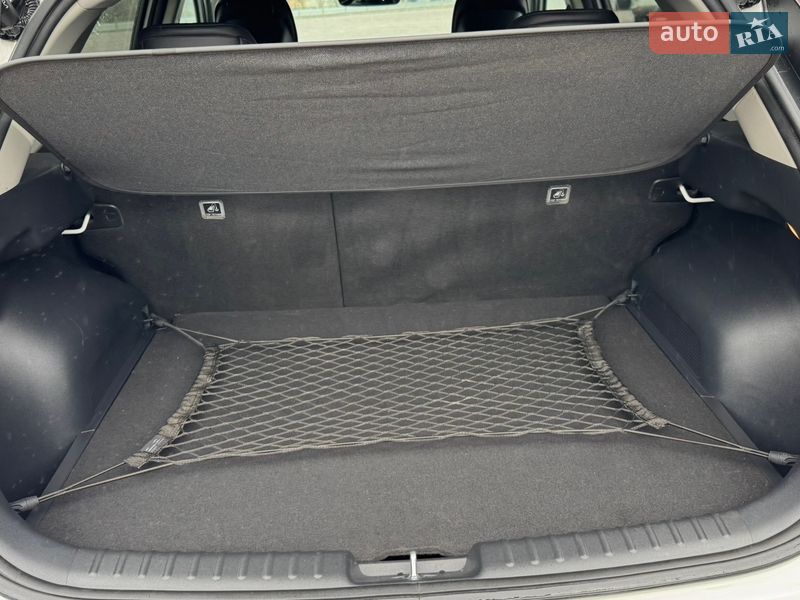 Внедорожник / Кроссовер Kia Niro 2023 в Долине