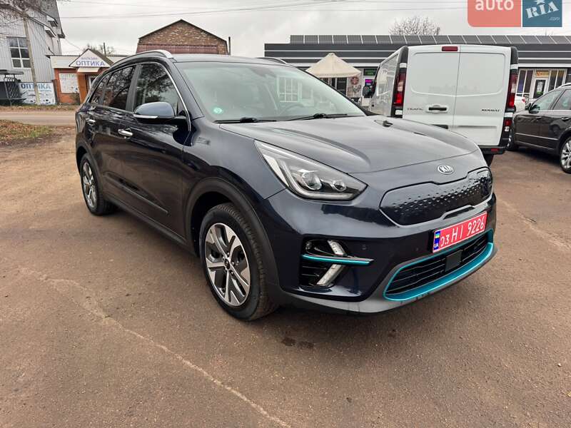 Внедорожник / Кроссовер Kia Niro 2020 в Бахмаче
