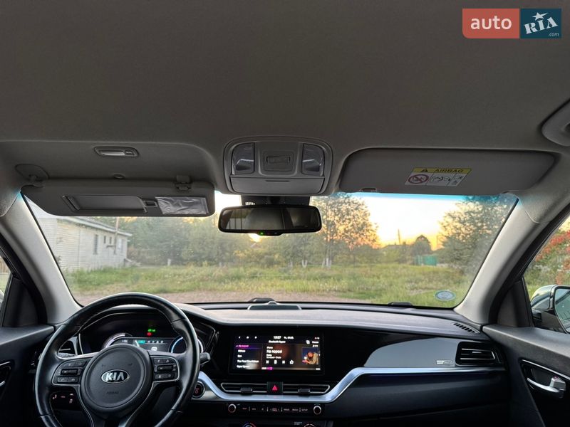 Внедорожник / Кроссовер Kia Niro 2020 в Бахмаче