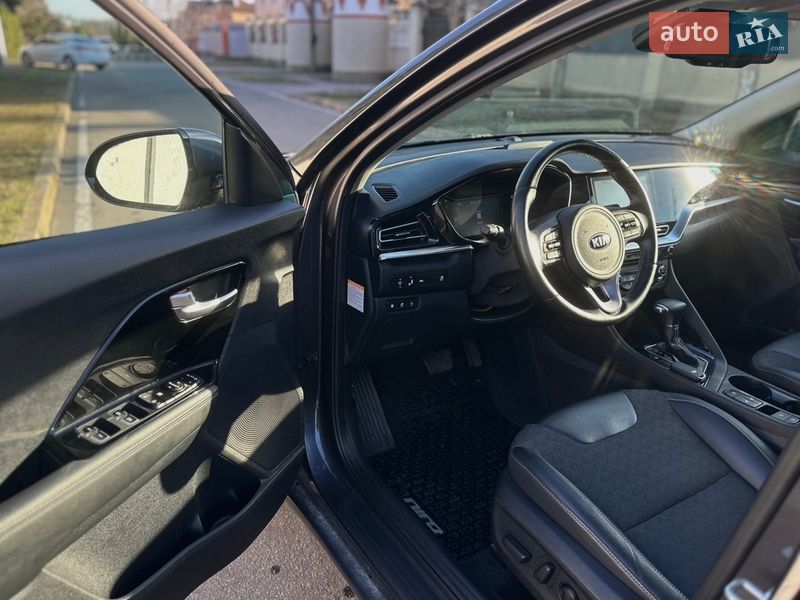 Внедорожник / Кроссовер Kia Niro 2021 в Полтаве