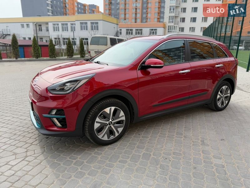 Позашляховик / Кросовер Kia Niro 2020 в Вінниці