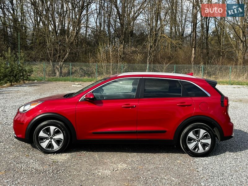 Внедорожник / Кроссовер Kia Niro 2019 в Львове фото 5 Внедорожник / Кроссовер Kia Niro 2019 в Львове