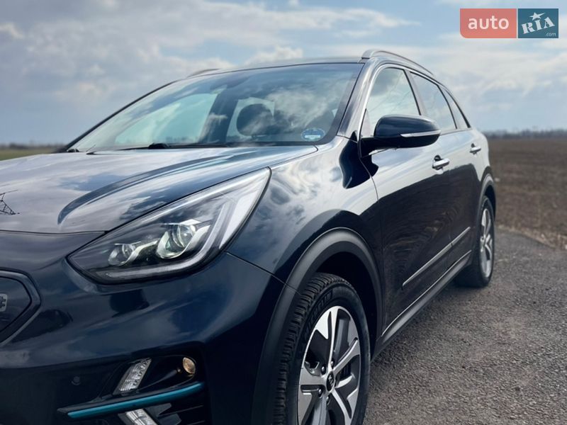 Внедорожник / Кроссовер Kia Niro 2020 в Стрые