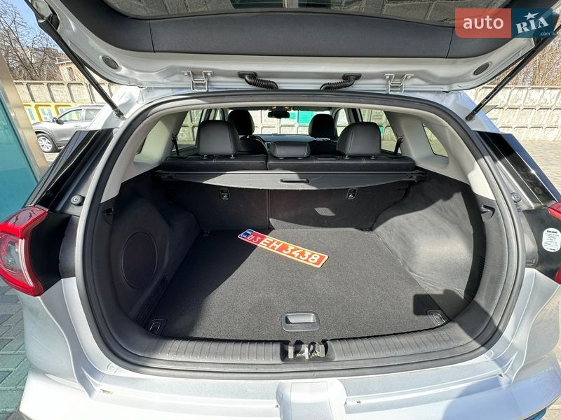 Внедорожник / Кроссовер Kia Niro 2018 в Днепре фото 8 Внедорожник / Кроссовер Kia Niro 2018 в Днепре
