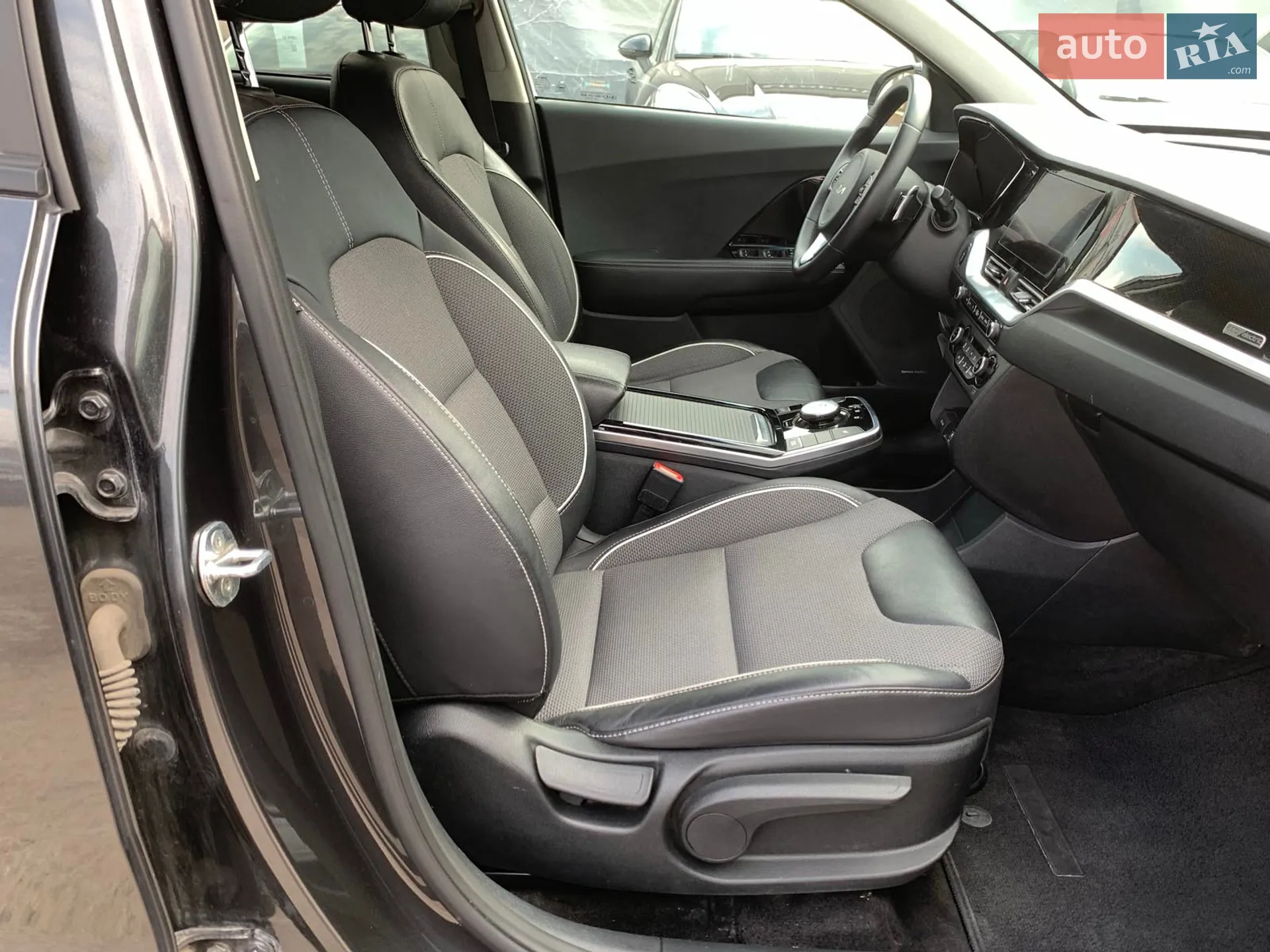 2021 Kia Niro - мініатюра 32