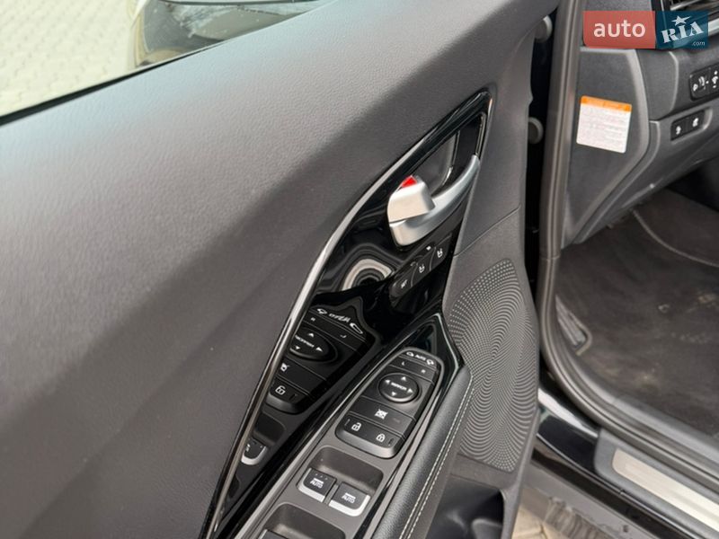 Позашляховик / Кросовер Kia Niro 2020 в Вінниці фото 27 Позашляховик / Кросовер Kia Niro 2020 в Вінниці