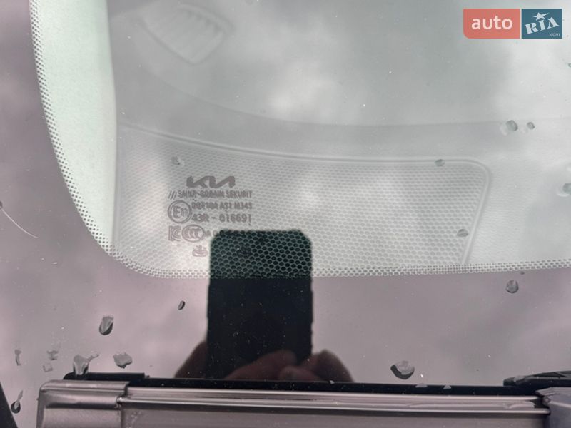 Позашляховик / Кросовер Kia Niro 2021 в Чернівцях