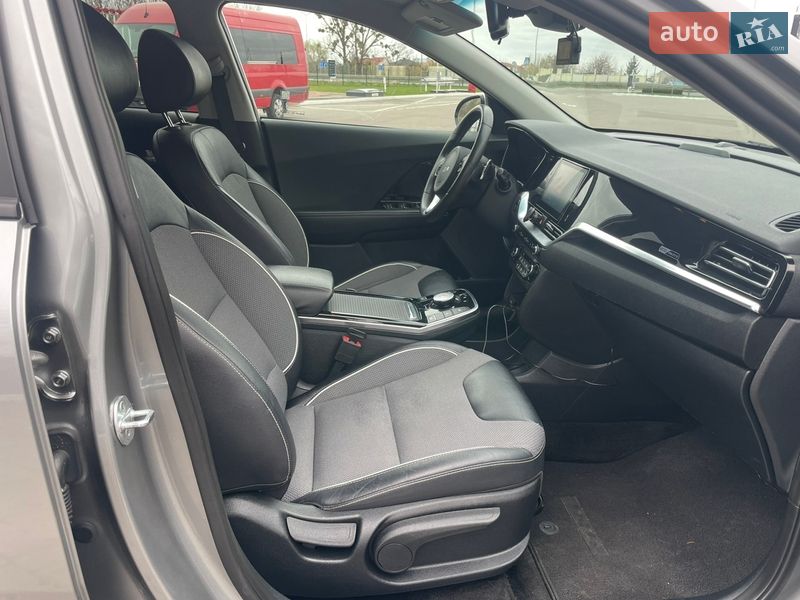 Позашляховик / Кросовер Kia Niro 2022 в Рівному