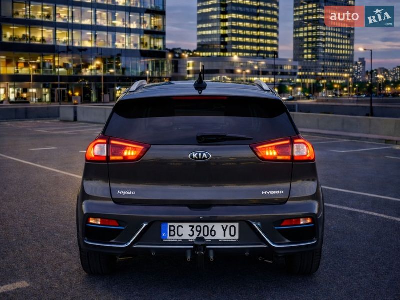 Внедорожник / Кроссовер Kia Niro 2020 в Дрогобыче