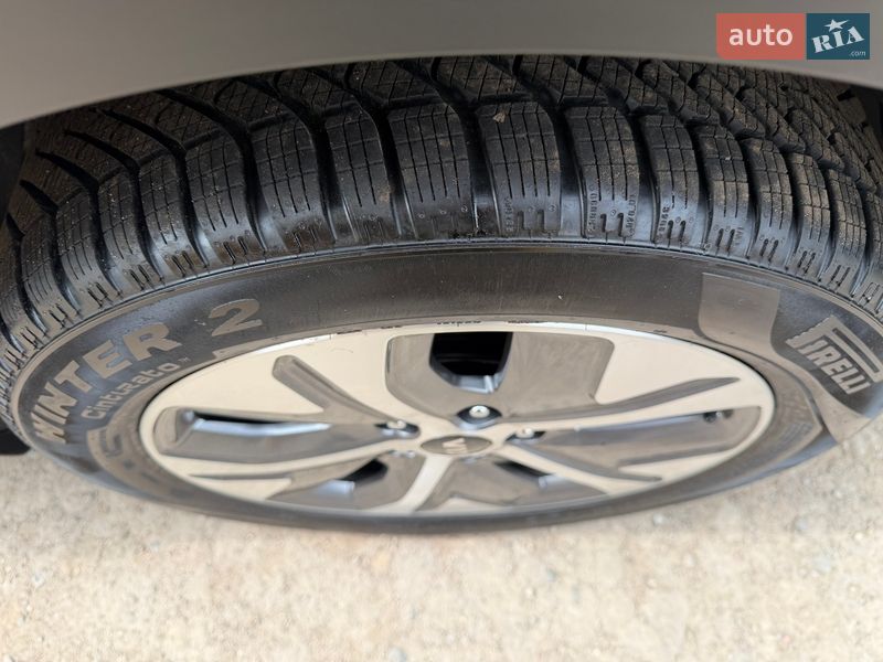 Позашляховик / Кросовер Kia Niro 2021 в Львові фото 39 Позашляховик / Кросовер Kia Niro 2021 в Львові