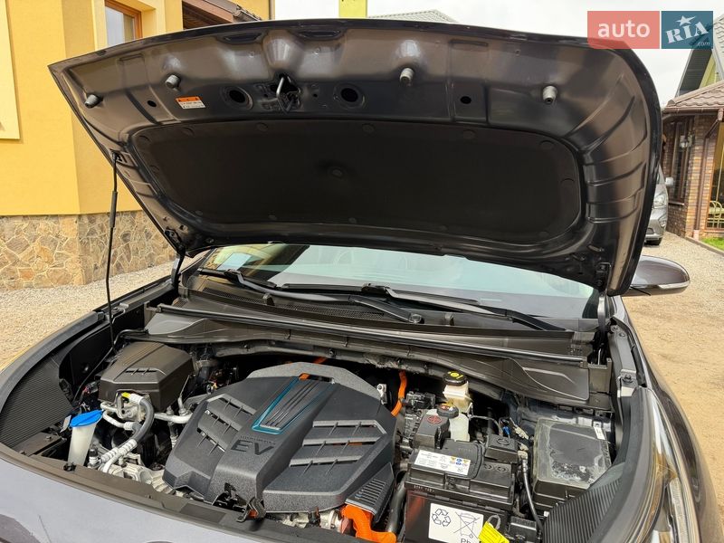 Позашляховик / Кросовер Kia Niro 2021 в Львові фото 43 Позашляховик / Кросовер Kia Niro 2021 в Львові