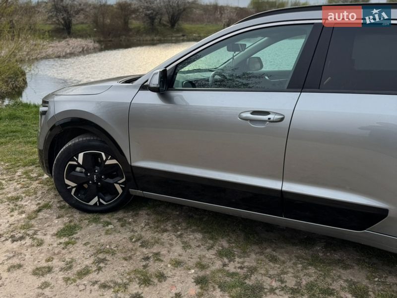 Внедорожник / Кроссовер Kia Niro 2023 в Винниках фото 15 Внедорожник / Кроссовер Kia Niro 2023 в Винниках