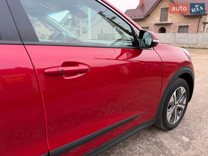 Внедорожник / Кроссовер Kia Niro 2020 в Львове фото 31 Внедорожник / Кроссовер Kia Niro 2020 в Львове