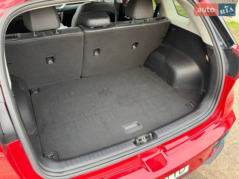 Внедорожник / Кроссовер Kia Niro 2020 в Львове фото 18 Внедорожник / Кроссовер Kia Niro 2020 в Львове