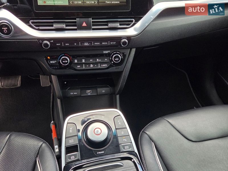 Позашляховик / Кросовер Kia Niro 2020 в Дубні фото 15 Позашляховик / Кросовер Kia Niro 2020 в Дубні