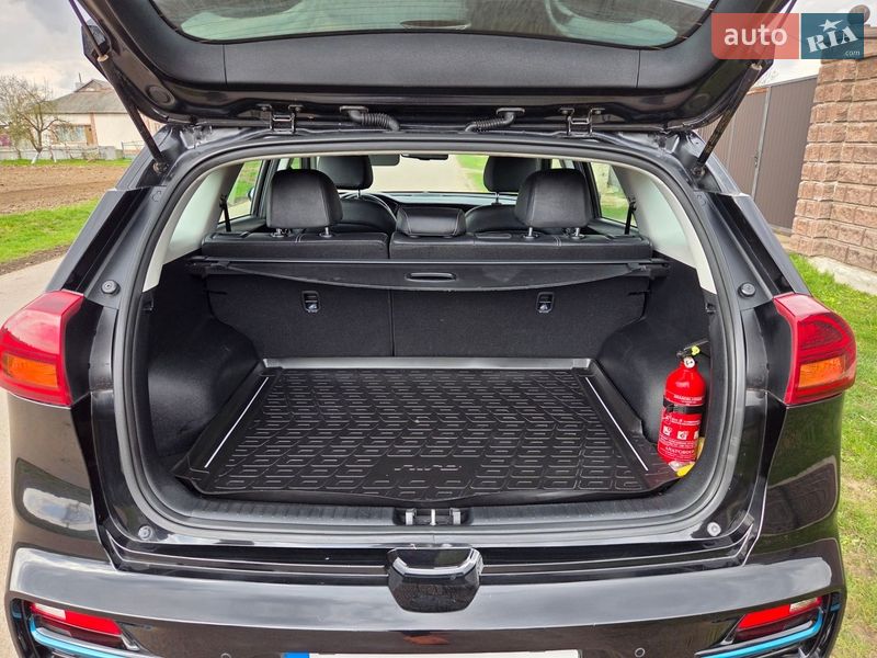 Позашляховик / Кросовер Kia Niro 2020 в Дубні