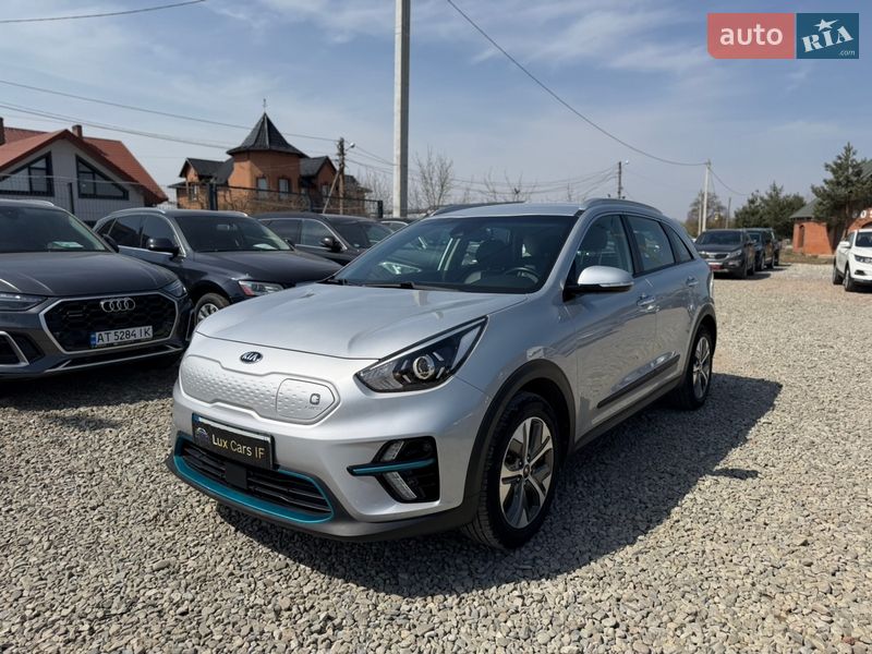 Внедорожник / Кроссовер Kia Niro 2020 в Ивано-Франковске