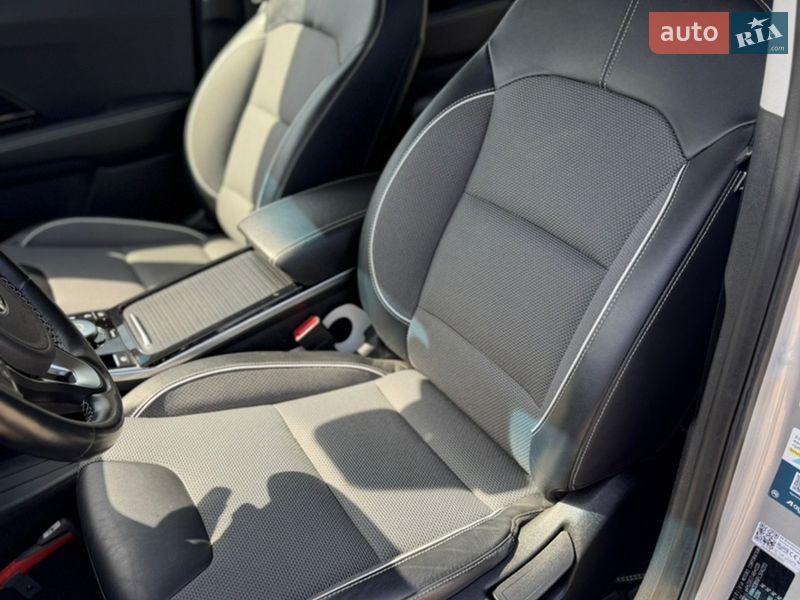 Внедорожник / Кроссовер Kia Niro 2020 в Ивано-Франковске