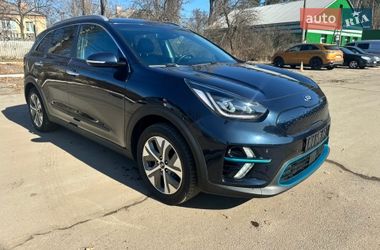 Позашляховик / Кросовер Kia Niro 2020 в Києві